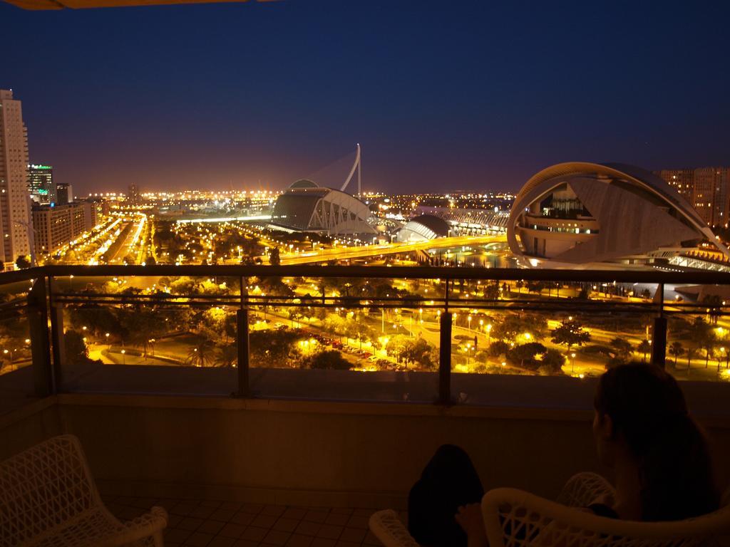 Apartup Blue Opera View Daire Valensiya Oda fotoğraf
